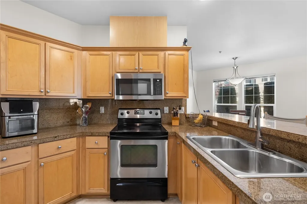 22627 NE Alder Crest Drive Redmond WA 98053