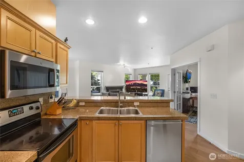 22627 NE Alder Crest Drive Redmond WA 98053