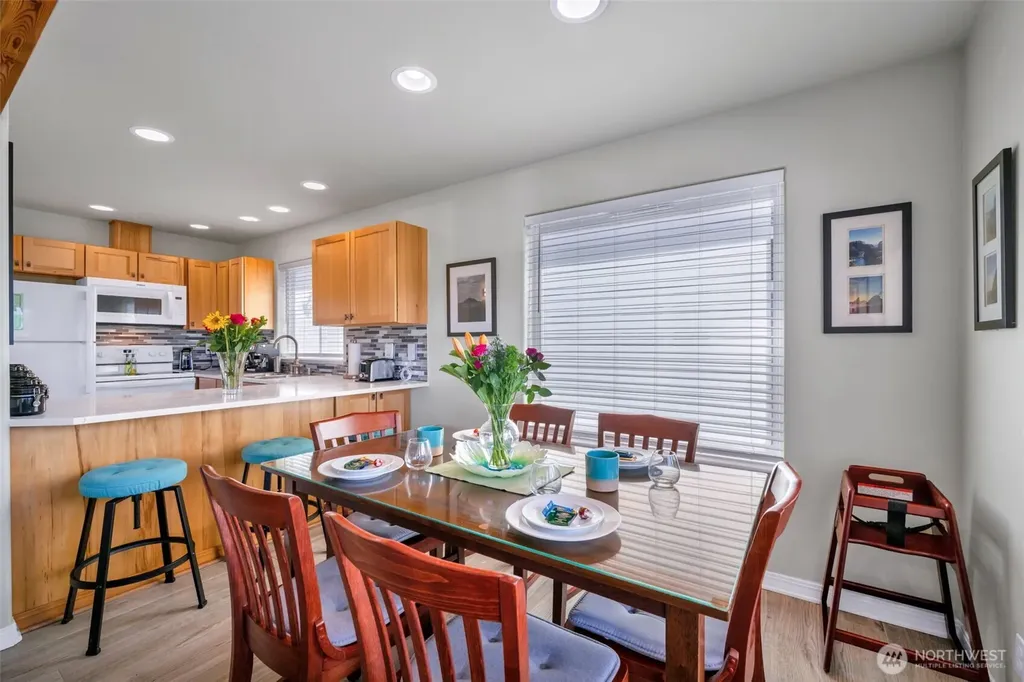 9 Darien Lane Pacific Beach WA 98571