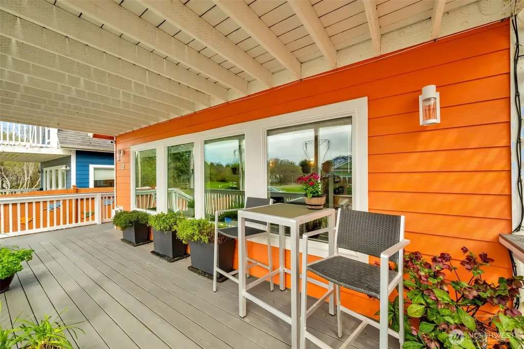 9 Darien Lane Pacific Beach WA 98571