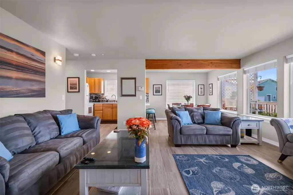9 Darien Lane Pacific Beach WA 98571
