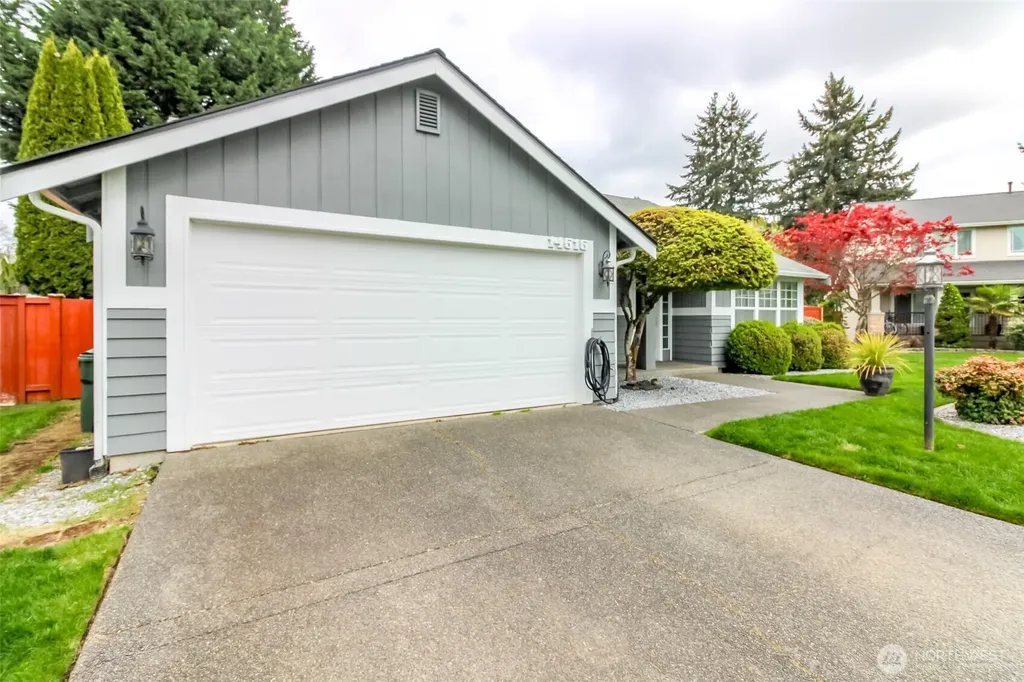 14515 5th Ave E Tacoma WA 98445