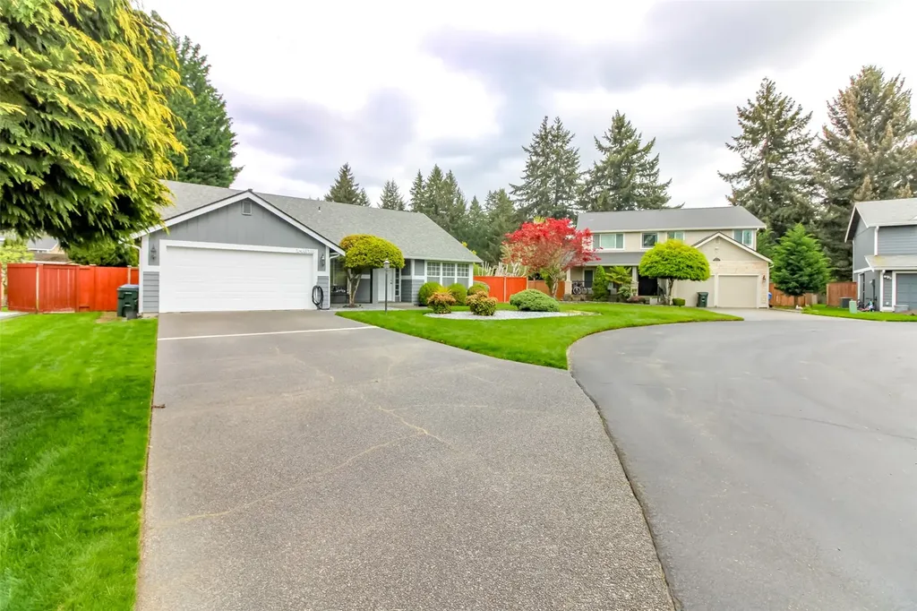 14515 5th Ave E Tacoma WA 98445