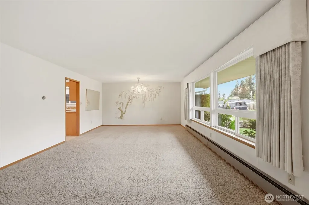 9428 21st Drive SE Everett WA 98208