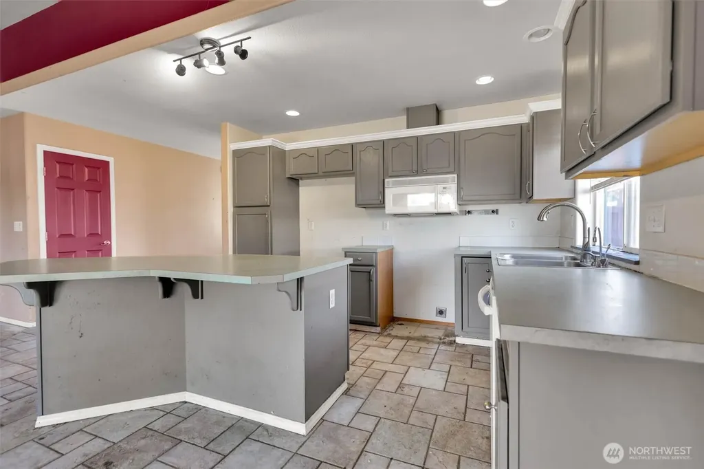15708 92nd Court SE Yelm WA 98597