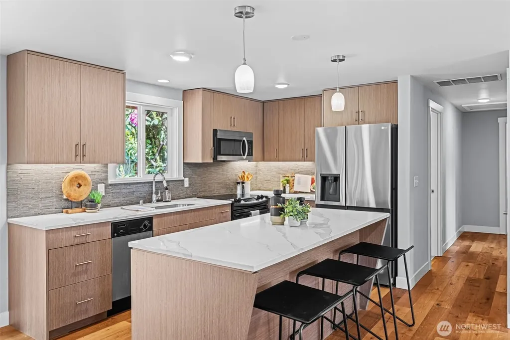 8629 223rd Street SW Edmonds WA 98026