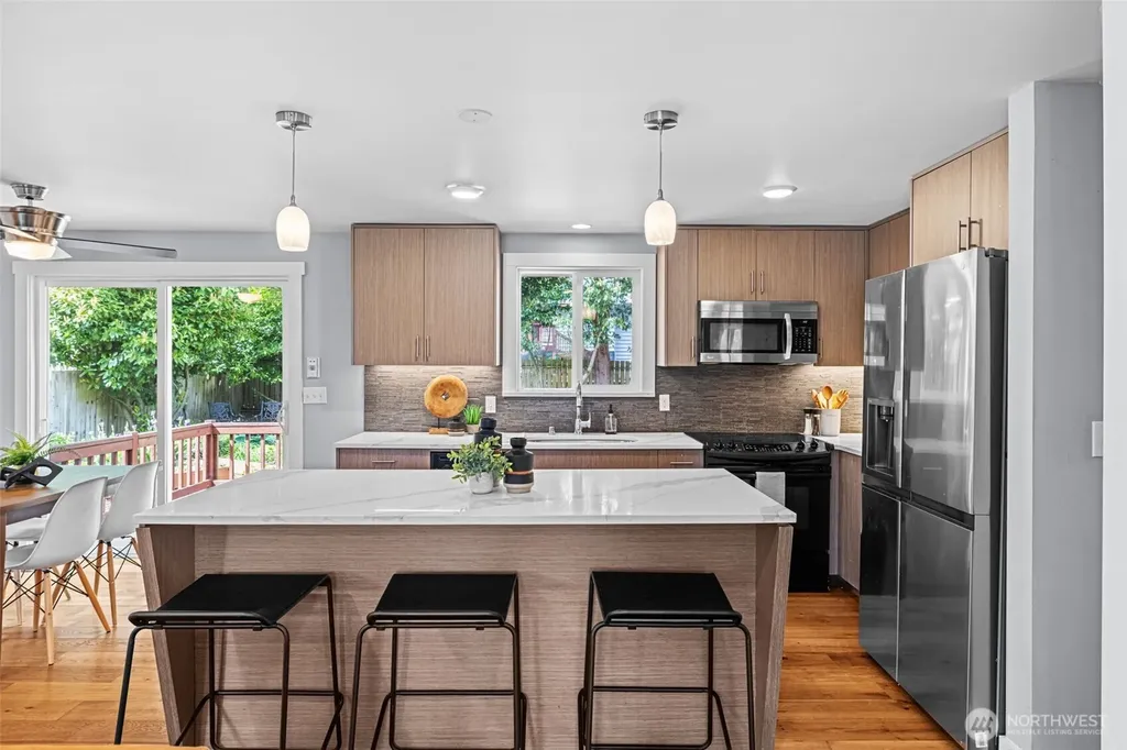 8629 223rd Street SW Edmonds WA 98026