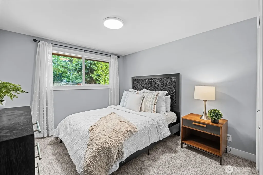 8629 223rd Street SW Edmonds WA 98026