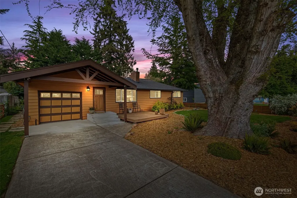 8629 223rd Street SW Edmonds WA 98026