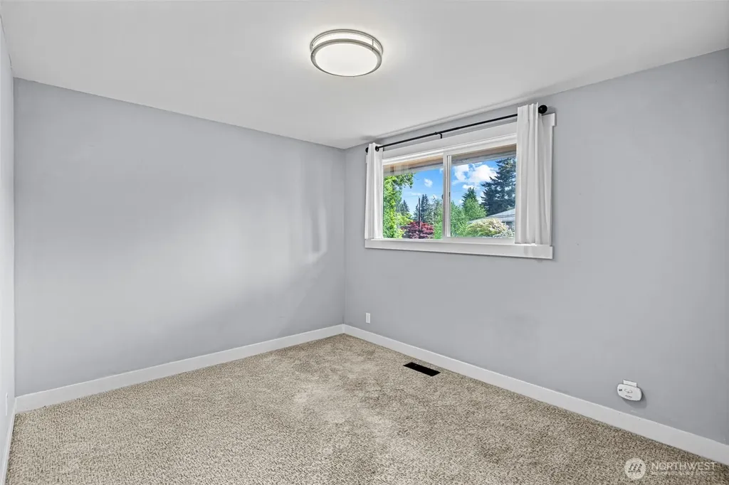 8629 223rd Street SW Edmonds WA 98026