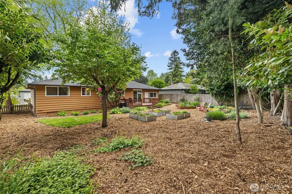 8629 223rd Street SW Edmonds WA 98026
