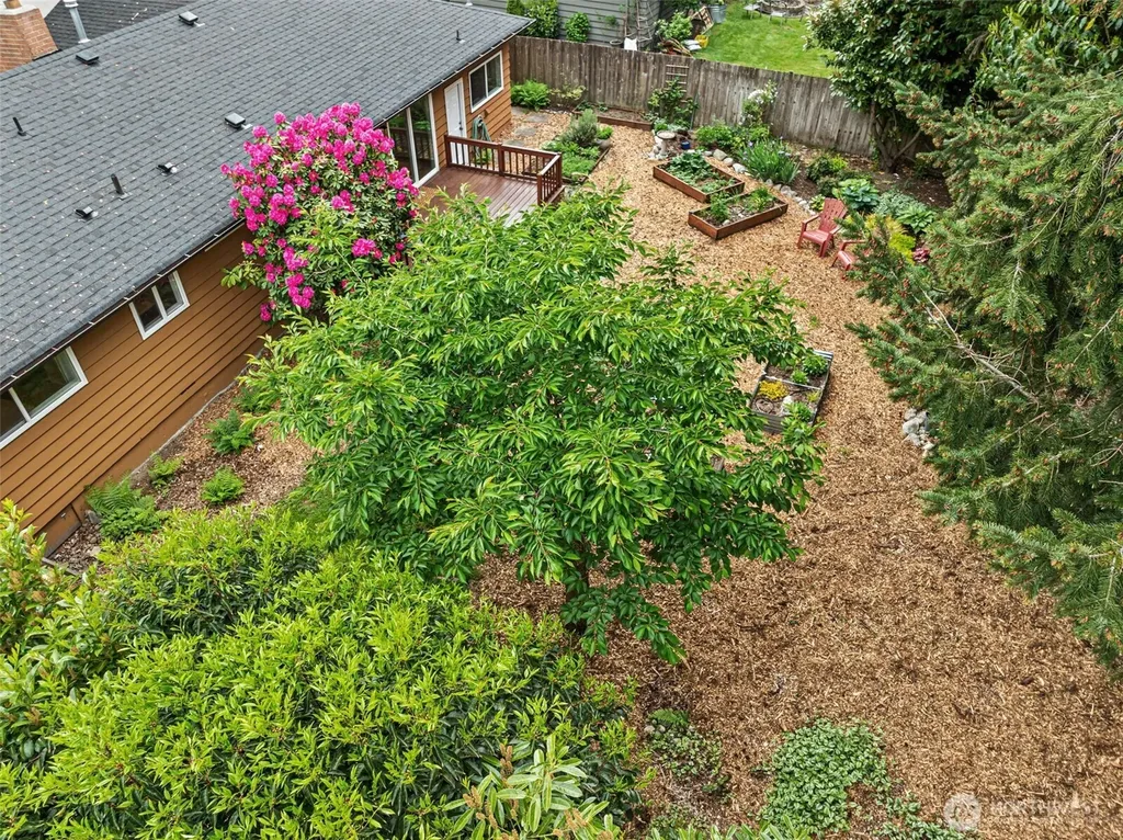 8629 223rd Street SW Edmonds WA 98026