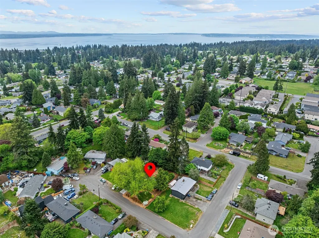 8629 223rd Street SW Edmonds WA 98026