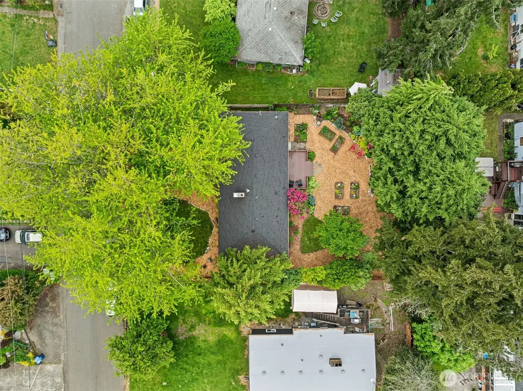 8629 223rd Street SW Edmonds WA 98026