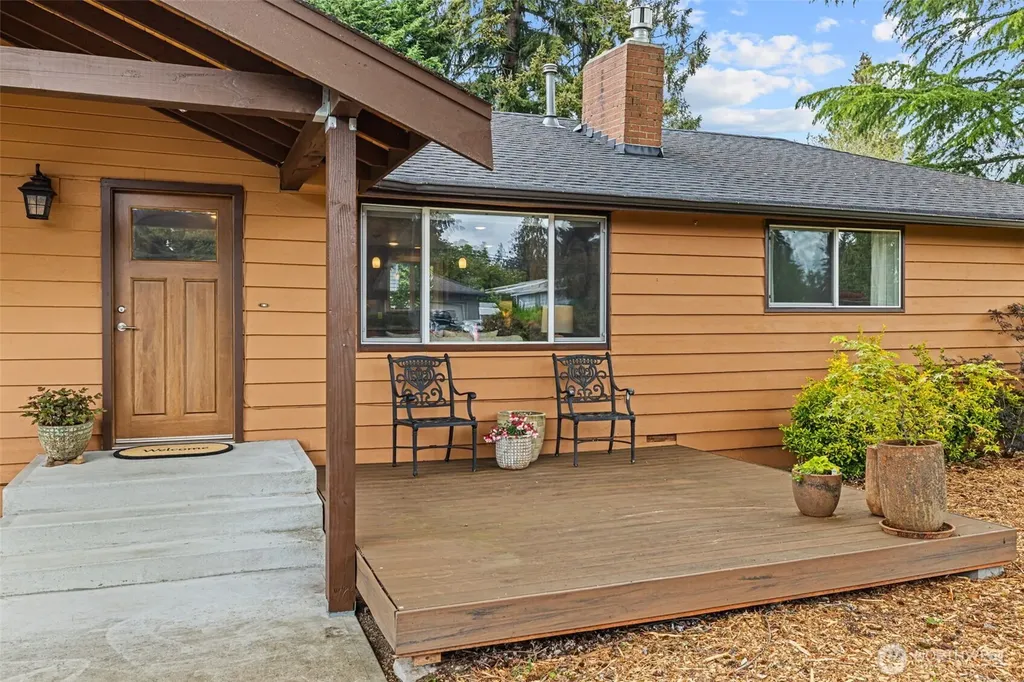 8629 223rd Street SW Edmonds WA 98026