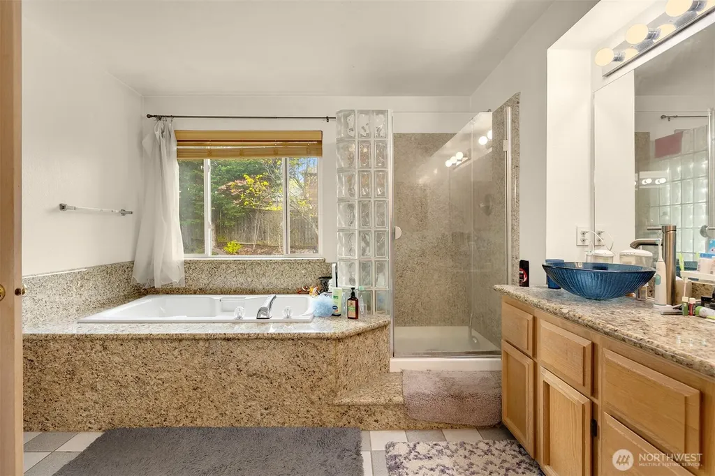 836 SW 345th Street Federal Way WA 98023