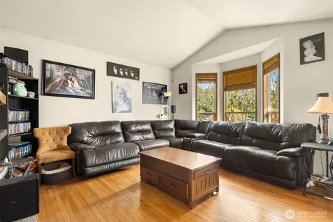 836 SW 345th Street Federal Way WA 98023