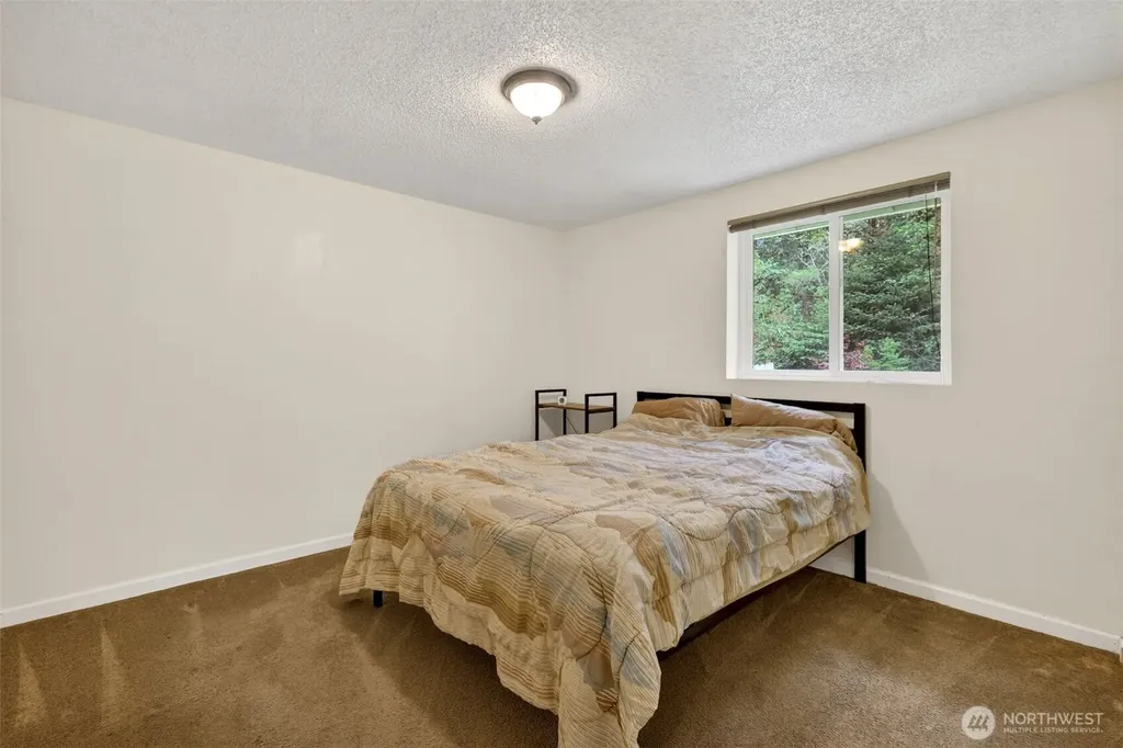 1716 194th Street Long Beach WA 98631