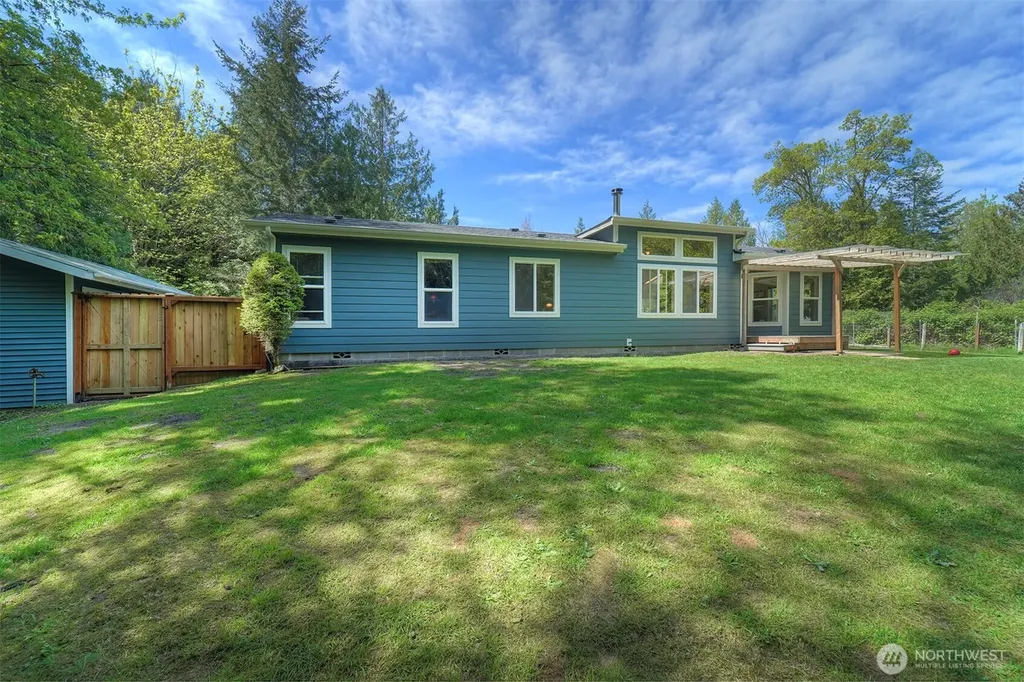 8163 NE Eaglepoint Lane Kingston WA 98346