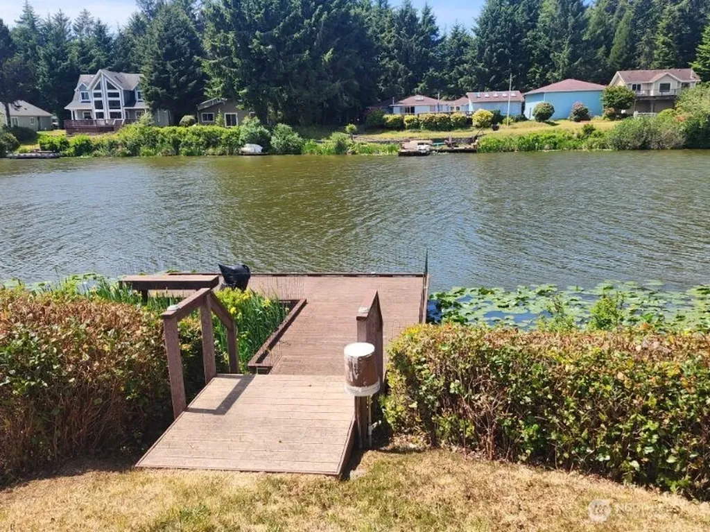266 Overlake Street NE Ocean Shores WA 98569
