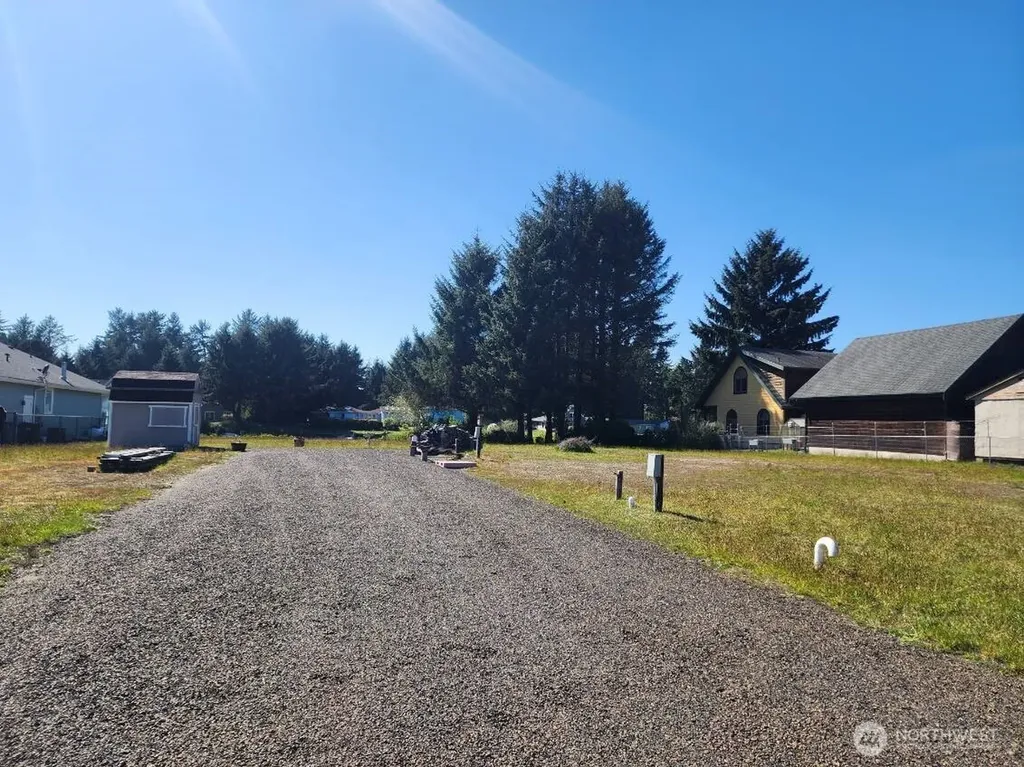 266 Overlake Street NE Ocean Shores WA 98569