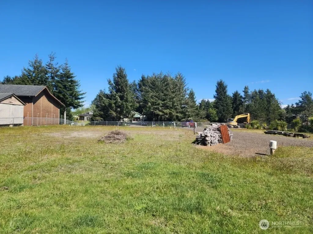 266 Overlake Street NE Ocean Shores WA 98569