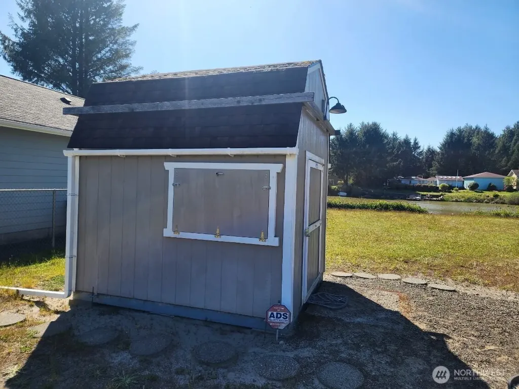 266 Overlake Street NE Ocean Shores WA 98569