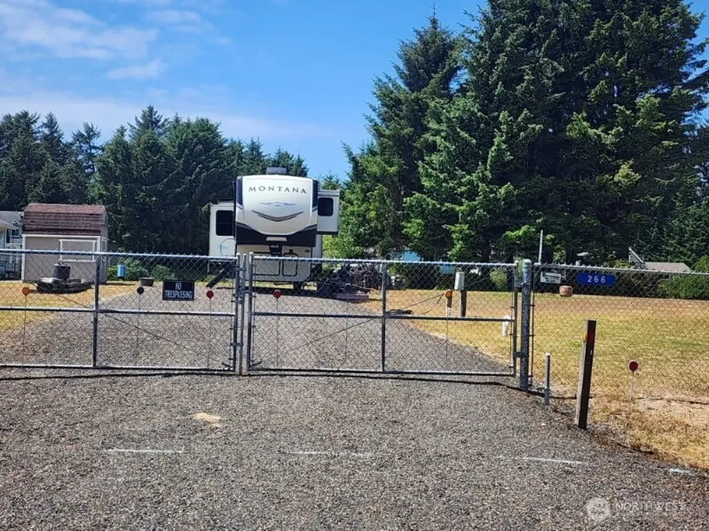 266 Overlake Street NE Ocean Shores WA 98569