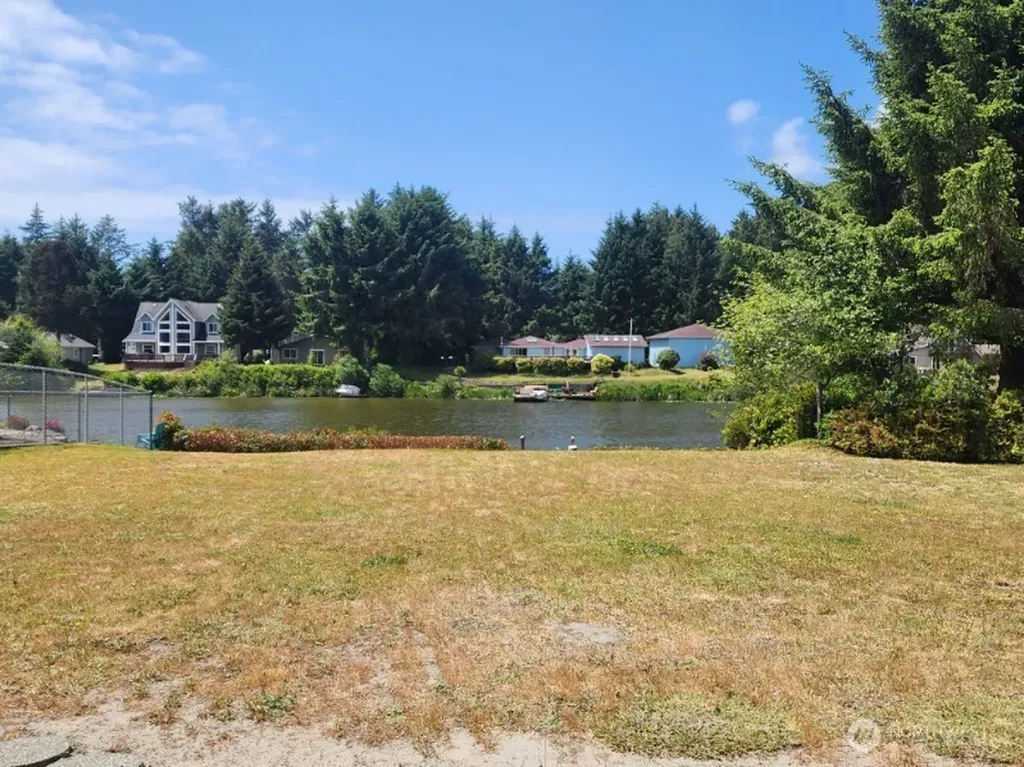 266 Overlake Street NE Ocean Shores WA 98569
