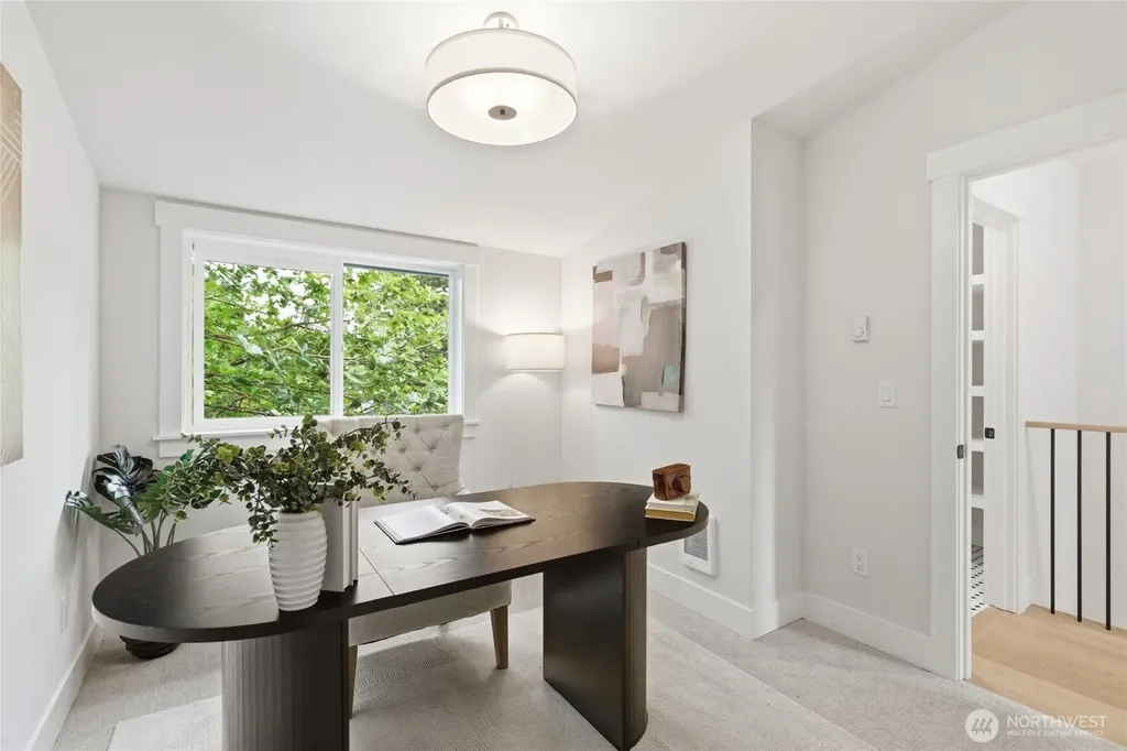 8817 Densmore Avenue N Seattle WA 98103