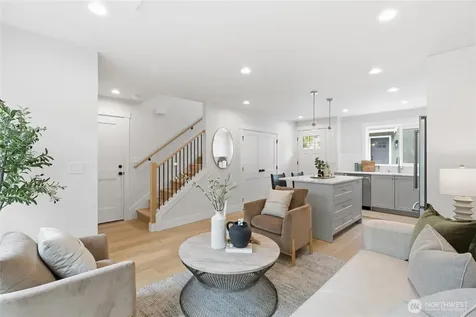 8817 Densmore Avenue N Seattle WA 98103