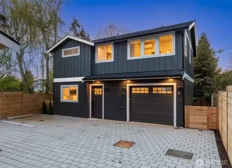 8817 Densmore Avenue N Seattle WA 98103