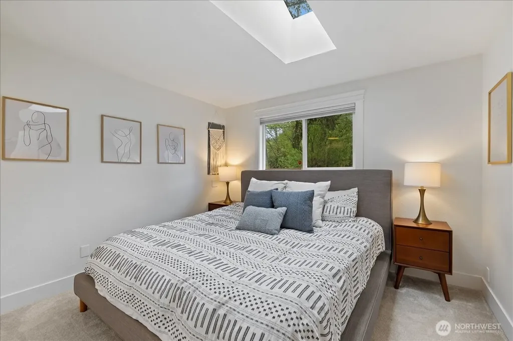 1109 Lewis Lane SE Issaquah WA 98027
