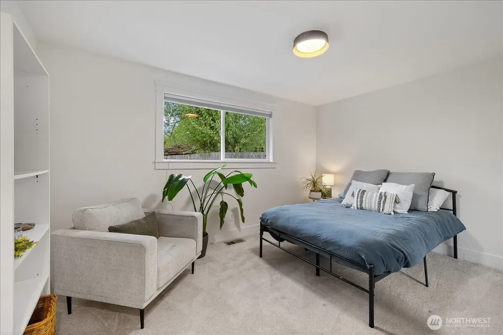 1109 Lewis Lane SE Issaquah WA 98027