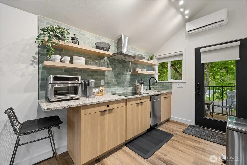 1109 Lewis Lane SE Issaquah WA 98027