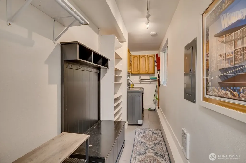 1109 Lewis Lane SE Issaquah WA 98027