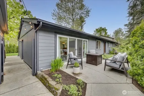 1109 Lewis Lane SE Issaquah WA 98027