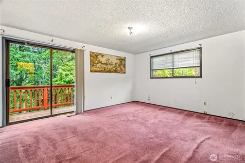 6353 121st Avenue SE Bellevue WA 98006