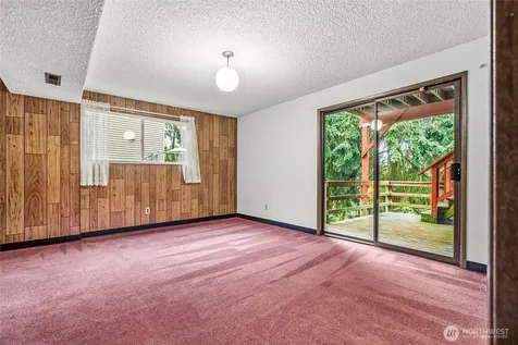 6353 121st Avenue SE Bellevue WA 98006