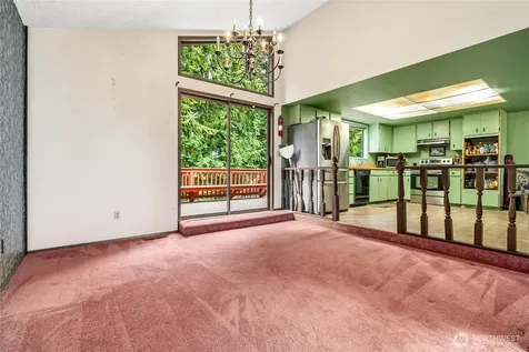 6353 121st Avenue SE Bellevue WA 98006