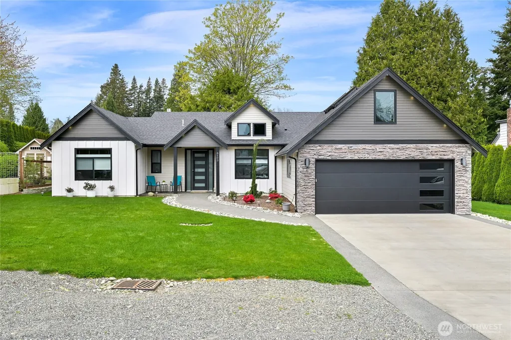 8103 Kayak Way Blaine WA 98230