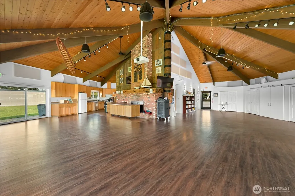 8103 Kayak Way Blaine WA 98230
