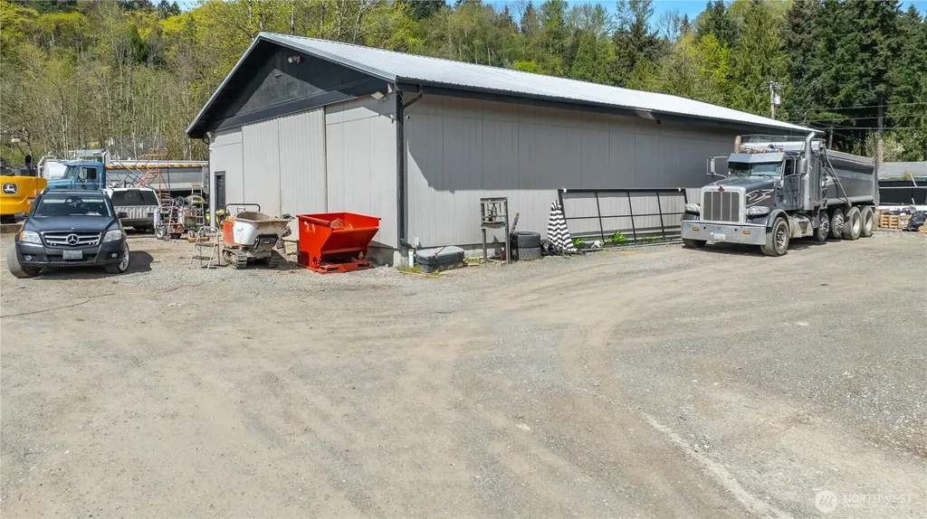 37405 Pacific Highway S Federal Way WA 98003