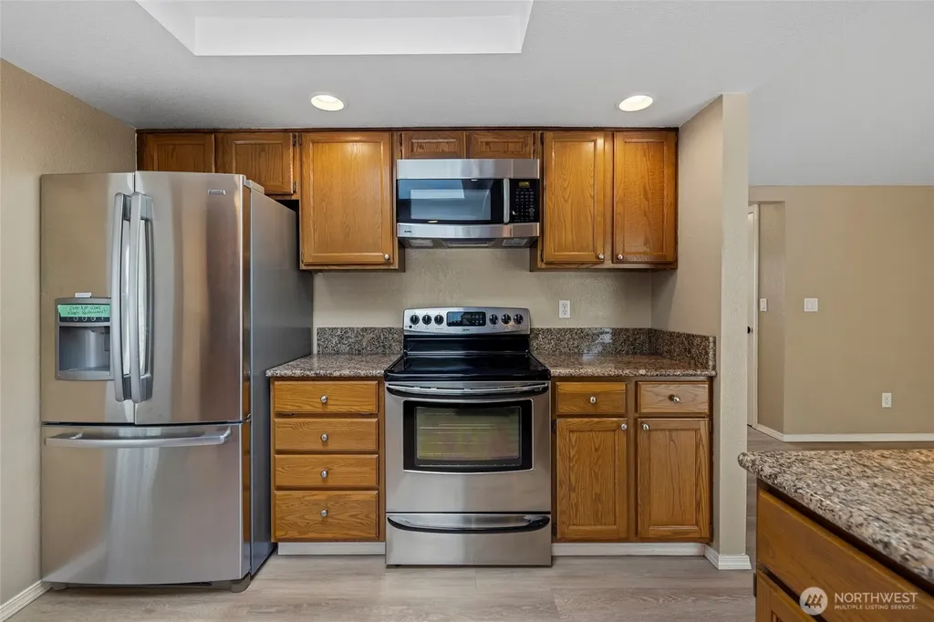 90 Chinook Place La Conner WA 98257