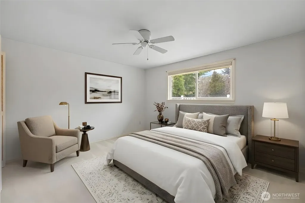 90 Chinook Place La Conner WA 98257