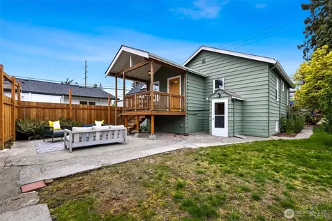 705 104th Street Seattle WA 98133