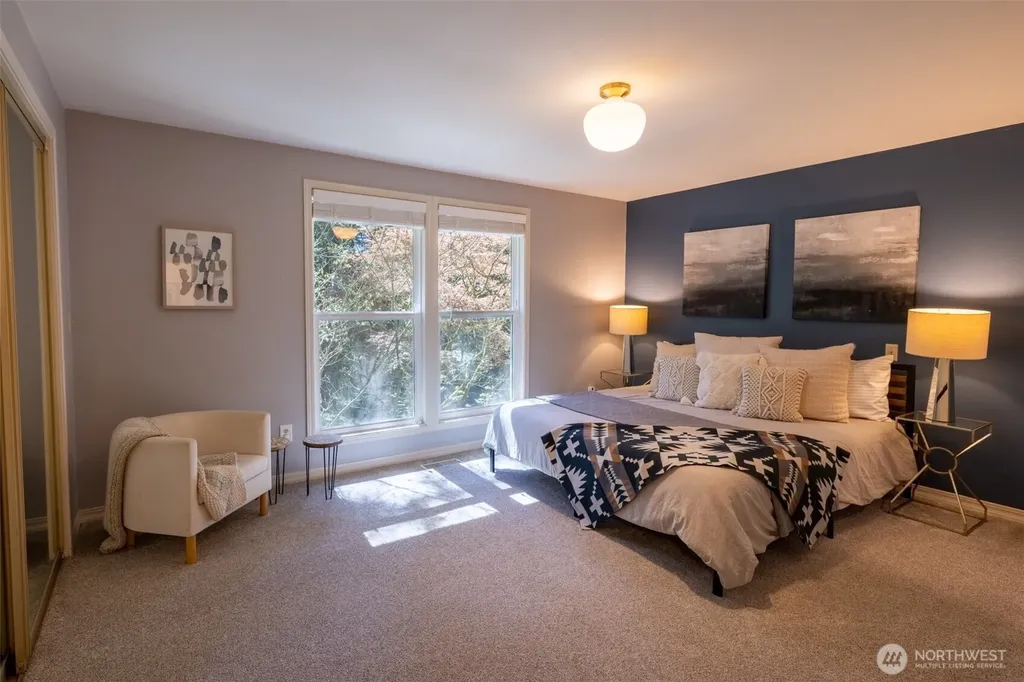 1701 Serena Lane NW Gig Harbor WA 98335