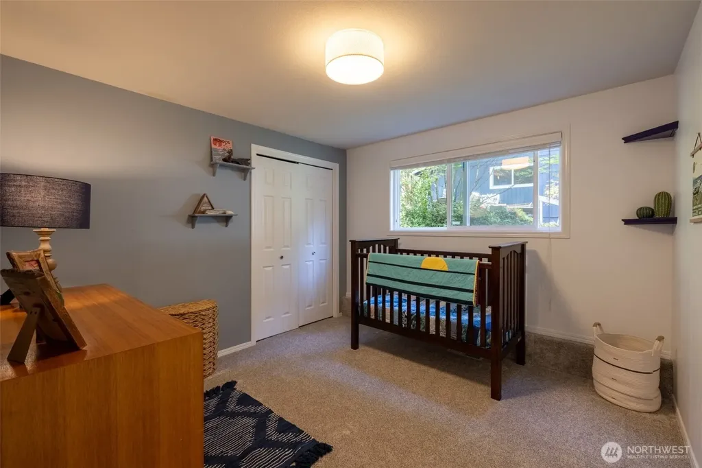 1701 Serena Lane NW Gig Harbor WA 98335
