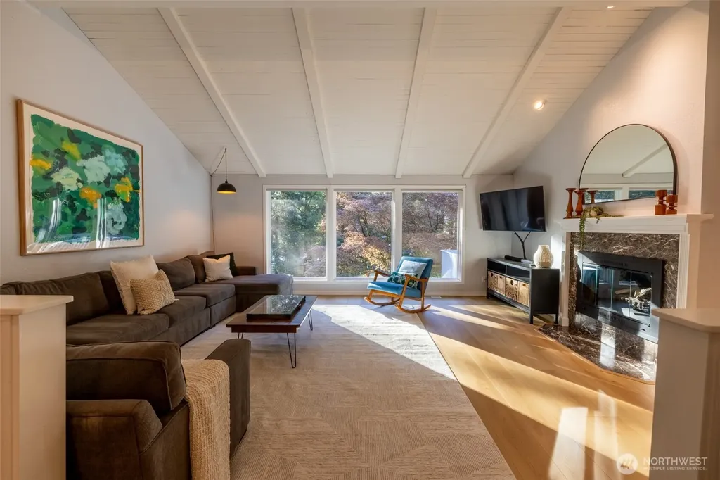 1701 Serena Lane NW Gig Harbor WA 98335