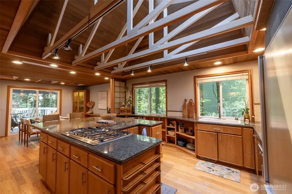 1701 Serena Lane NW Gig Harbor WA 98335